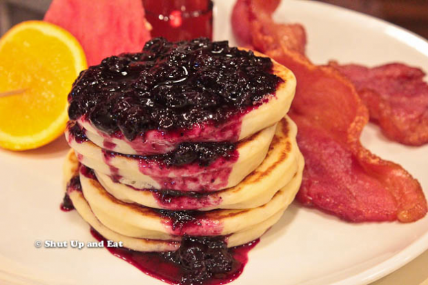 Prohibition Montreal Brunch Review