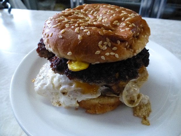 FBC Featured Member - Mr Lew's Great Burger Search