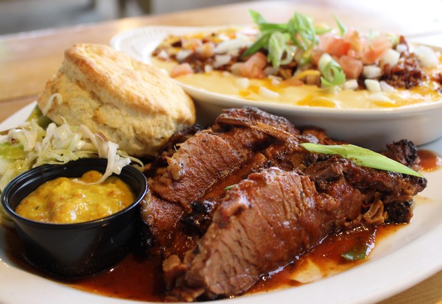 Restaurant Roundup -More Essential Hamilton Eats | Food Bloggers of Canada