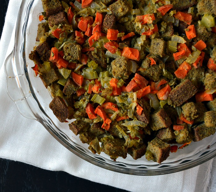 Allergen Friendly Recipe Remix - Gluten free, dairy free and vegetarian stuffing | Food Bloggers of Canada