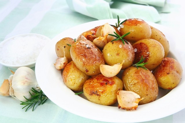 potato and garlic 800p
