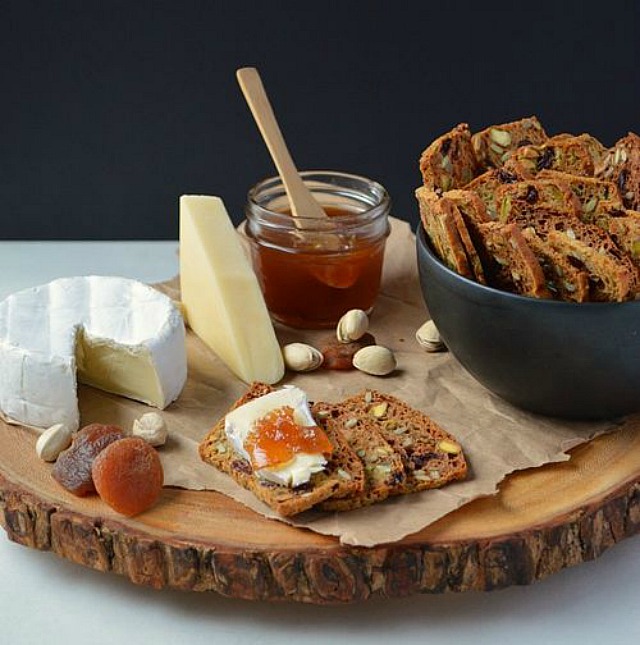 Holiday Entertaining Menu Plan | The Cocktail Party