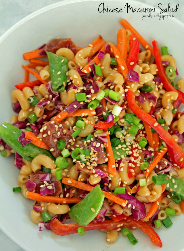 FBC Lighten Up Roundup - 15 Salads that Eat Like a Meal | Food Bloggers of Canada