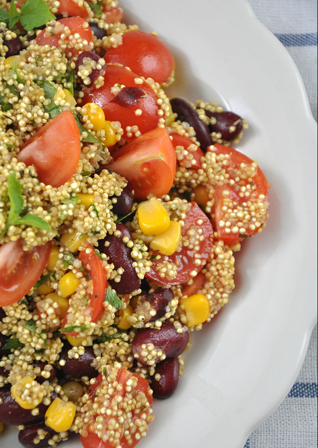 Mexican Quinoa Salad with tomatoes, corn and beans