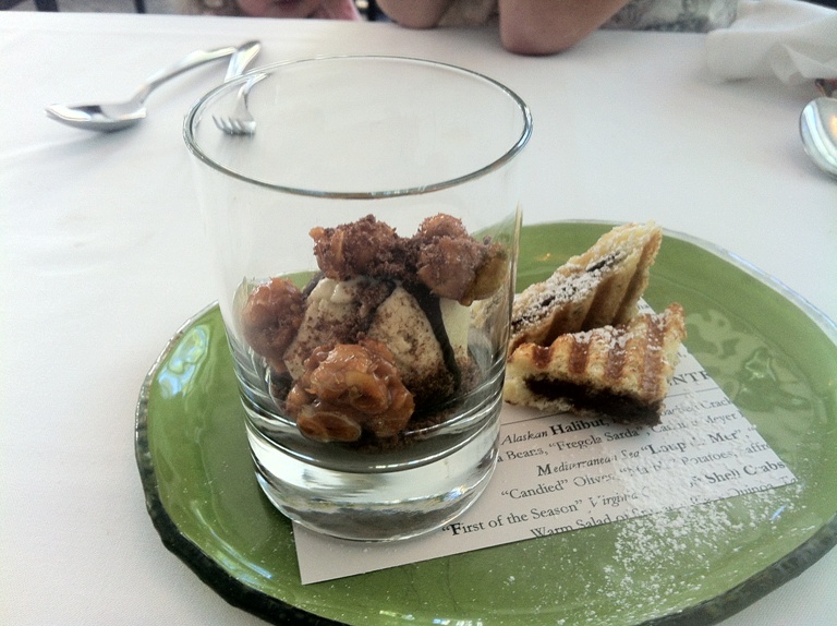 Tips for Eating Out While Travelling With Kids | Food Bloggers of Canada