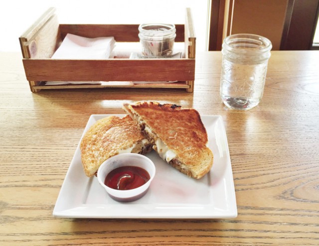 Where To Eat This Weekend: Quebec City Edition | Food Bloggers of Canada