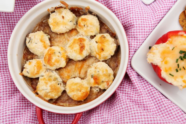 Outdoor Living: A Red & White Canada Day Picnic