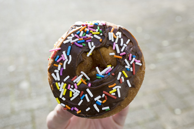 http://foodgressing.com/lees-donuts-granville-island/