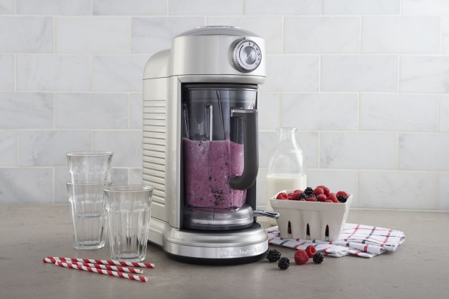 KitchenAid Torrent Berry Smoothie