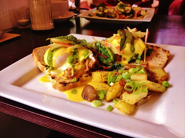 Where to Eat This Weekend: Central Vancouver Island Edition | Food Bloggers of Canada