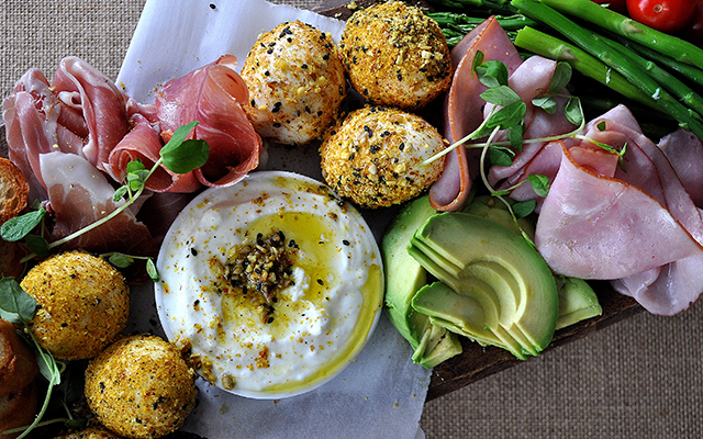 On Board in 20: Breakfast (for Dinner) Board