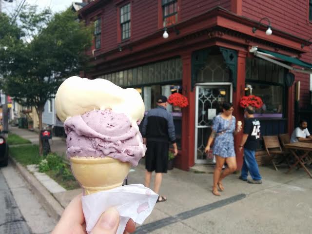 Ice Cream at DeeDee's Ice Cream - Where to Eat This Weekend: Halifax | Food Bloggers of Canada