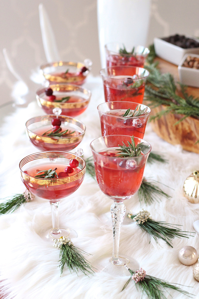 How To Throw a New Year's Eve Party On A Budget | Food Bloggers of Canada