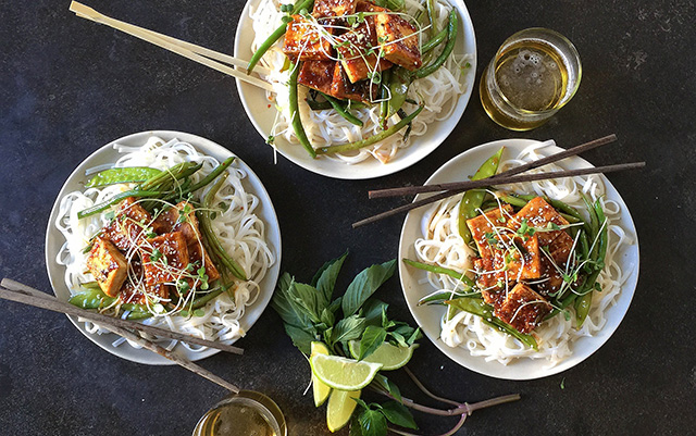 On Board in 20: General Tso's Crispy Tofu | Food Bloggers of Canada