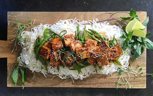 On Board in 20: General Tso's Crispy Tofu | Food Bloggers of Canada