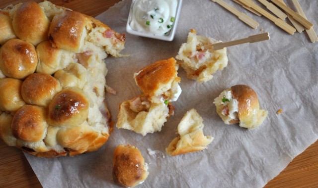 Pull Apart Pierogi Bread | Food Bloggers of Canada