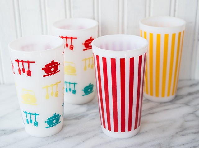 A Vintage Glassware Hoarder - Connecting with Readers' Hearts