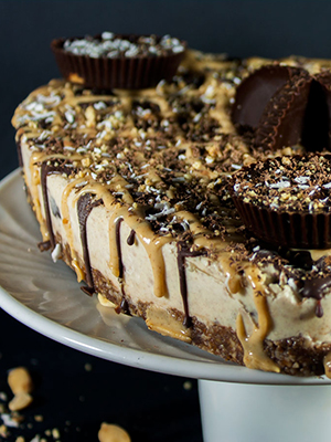 Heart Shaped Peanut Butter Ice Cream Cake | What She Ate