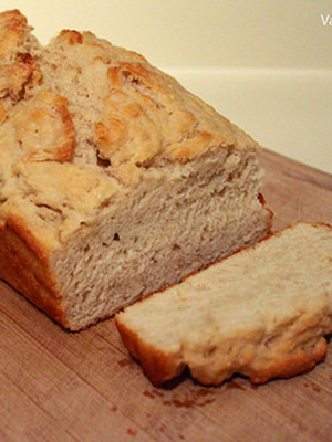 Beer Bread: Wheat Ale vs Stout | VanFoodies