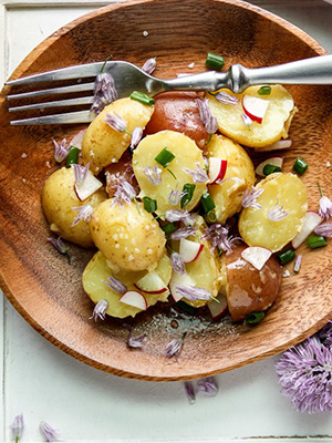 19 Ways to Use Chives | Food Bloggers of Canada