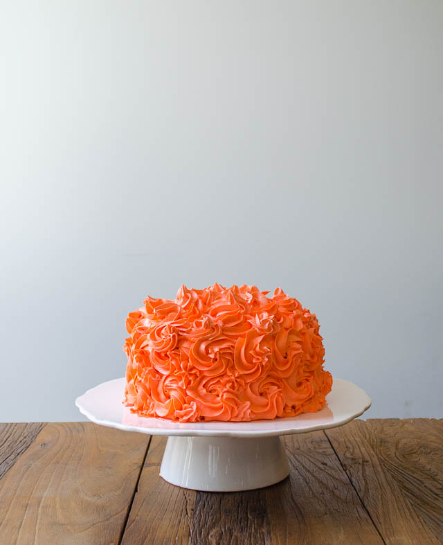 Food Styling 101: Styling Cakes For The Camera| Food Bloggers of Canada