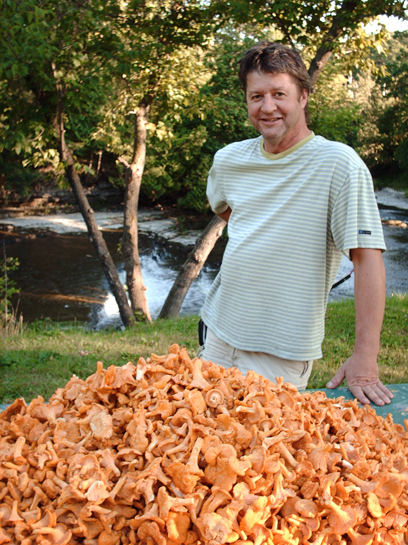 Canada's Chefs: Nancy Hinton of La Table des Jardins Sauvages
