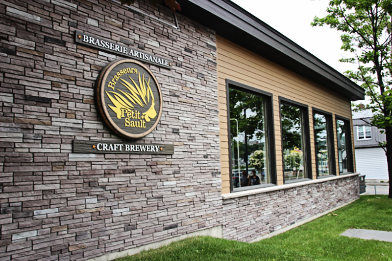 Canada's Craft Beer: Belgian-Inspired Les Brasseurs du Petit-Sault