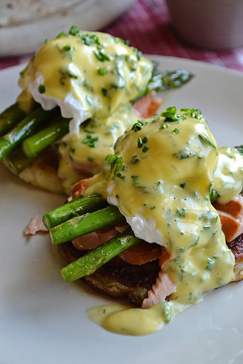 Irish Eggs Benny with Potato Farls | Food Bloggers of Canada