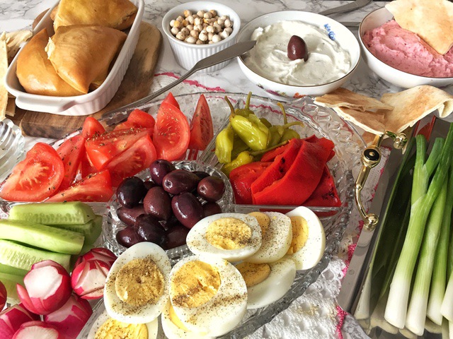 Featured Foodie: Mia Kouppa | Food Bloggers of Canada