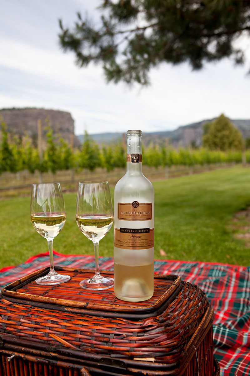Jackson Triggs white wine on a picnic basket