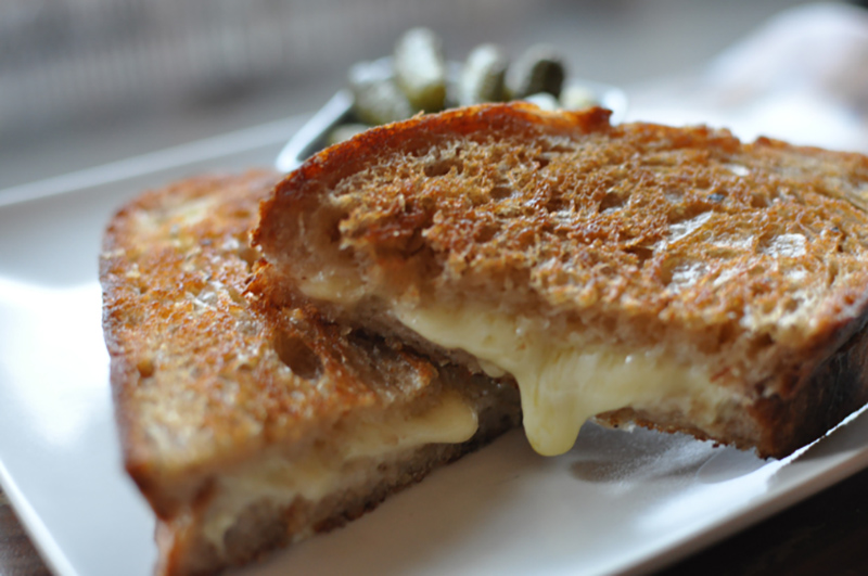 Canadian Cheeses For the Perfect Grilled Cheese Sandwich