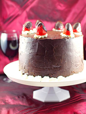 Red Wine Strawberry Chocolate Fudge Cake
