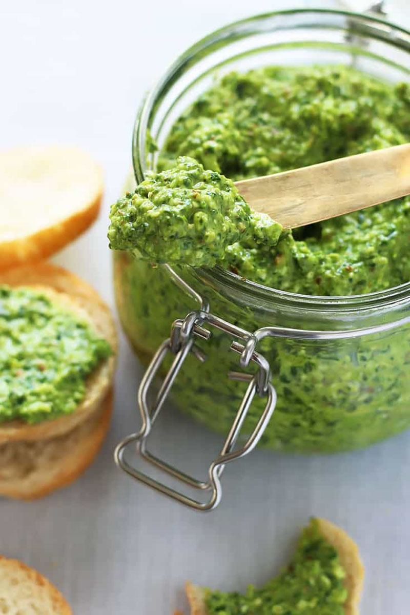 Spinach Pesto with Almonds and Feta | Leelalicious