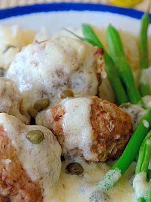 German Meatballs (Konigsberger Klopse) | The Wine Lover's Kitchen