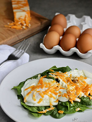 Easy Warm Spinach Salad With Egg | Cathy's Gluten Free