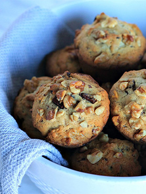 Chocolate Chip Banana Bread Muffins | The Olive Blogger