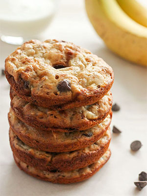 Healthy Banana Chocolate Chip Donuts | Delicious on a Dime