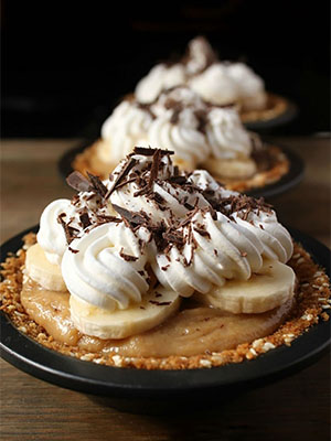 Banoffee Pie Minis | Dish 'n' the Kitchen