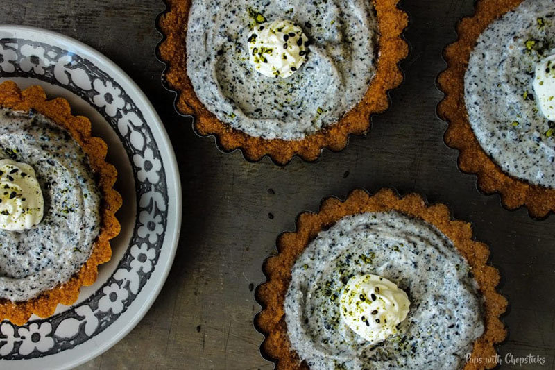Black Sesame Cheesecake | Pups with Chopsticks