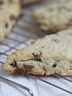 Chocolate Chip Scones | The Olive Blogger
