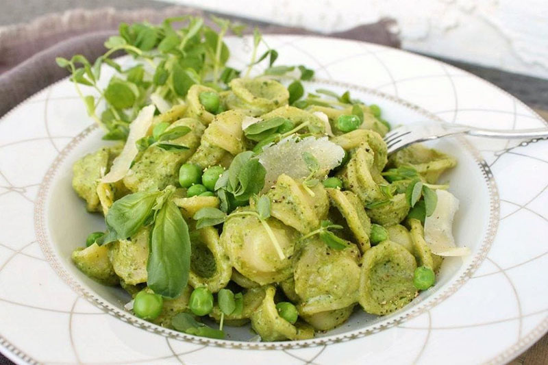 Pea Orecchiette Pesto Pasta | Dish 'n' the Kitchen
