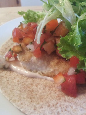 Healthy Fish Tacos | The Nutrtionnaire