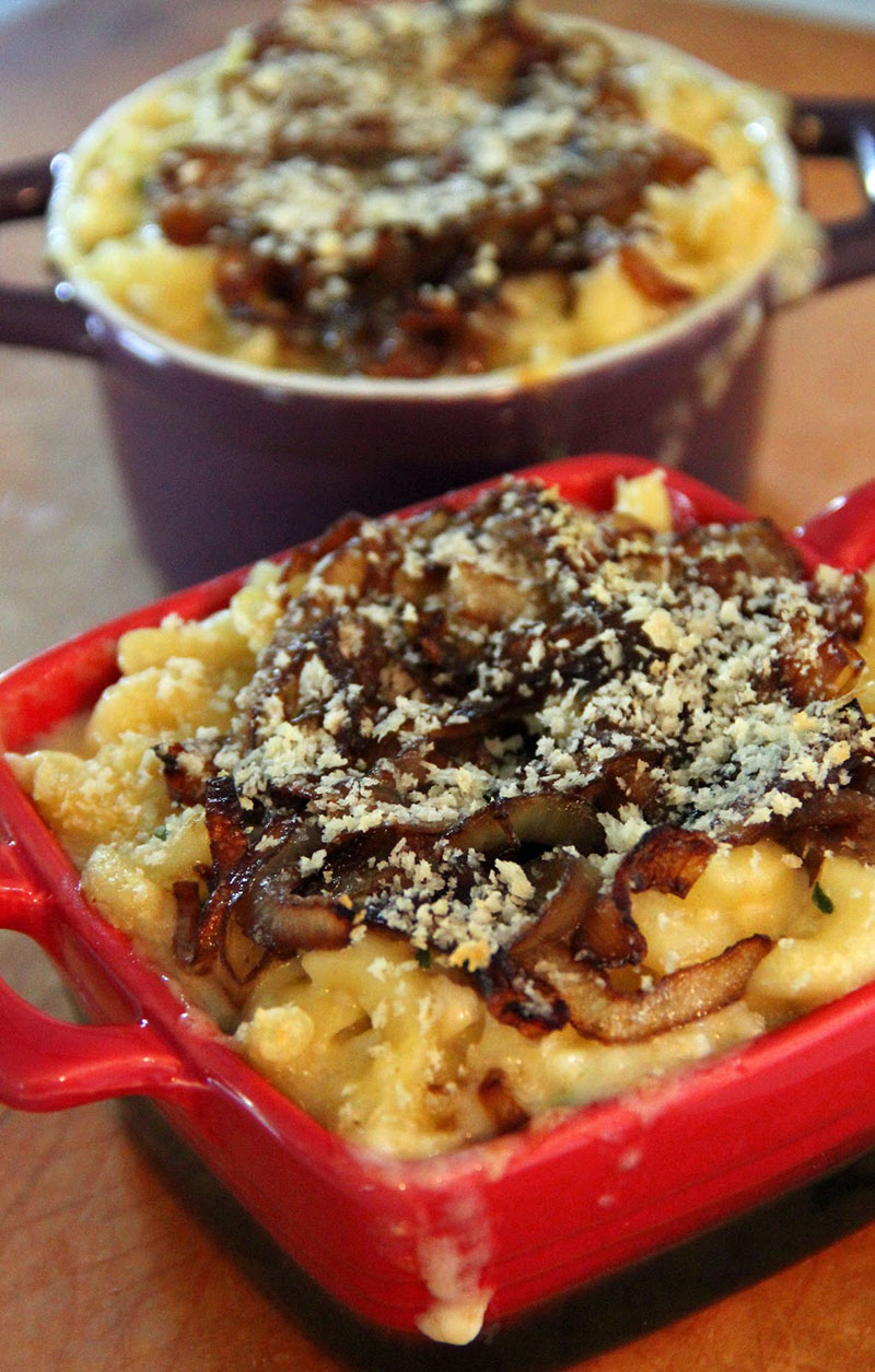 French Onion Soup Mac and Cheese | Jo and Sue