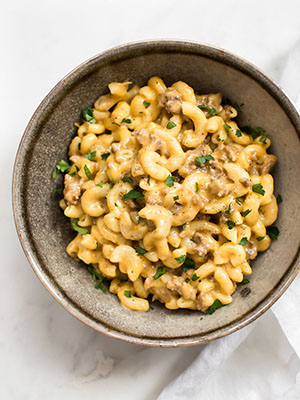 Instant Pot Hamburger Mac and Cheese | Salt and Lavender