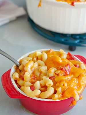 3 Ingredient Mac and Cheese with Tomatoes | Food Meanderings