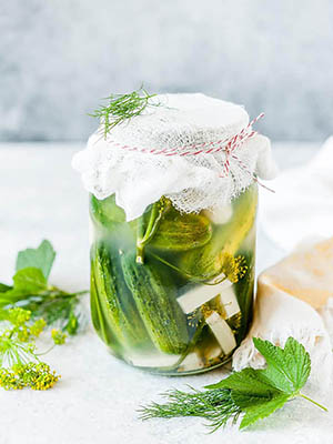 Russian Dill Pickles | Imagelicious