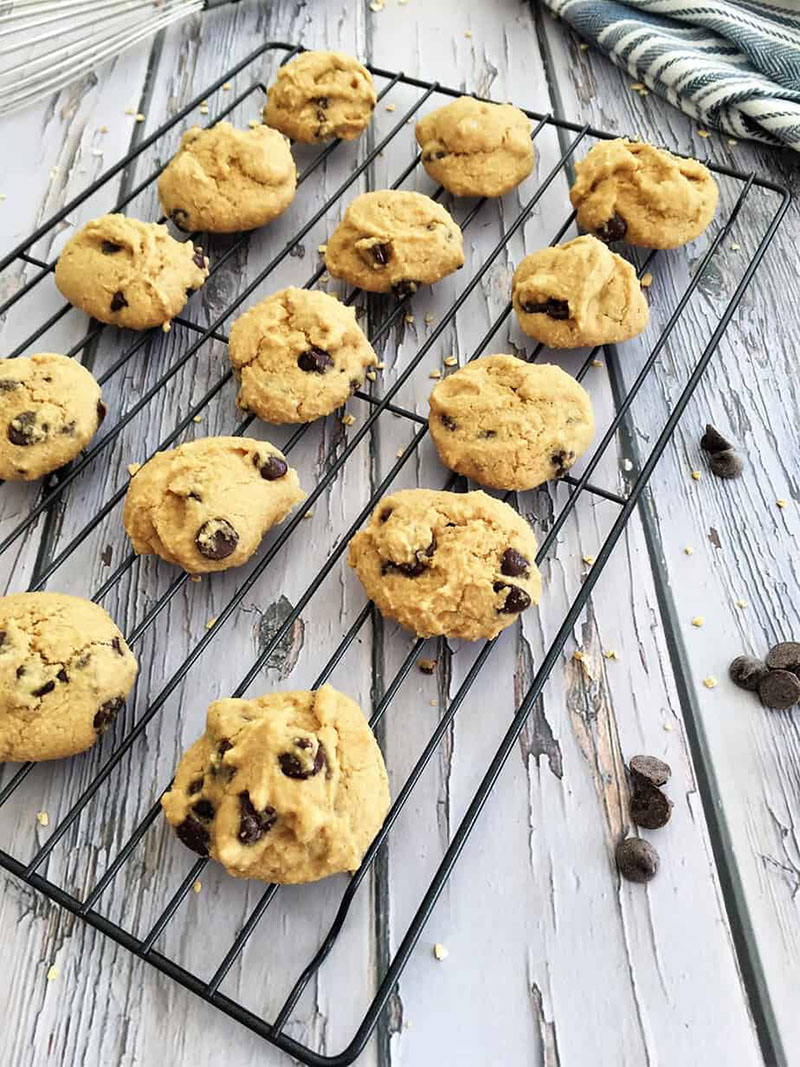 Vegan Chocolate Chip Cookies | The Healthy Kitchen