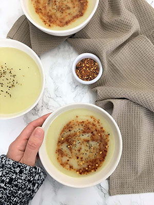 5 Ingredient Creamy Cauliflower Soup | This Healthy Kitchen