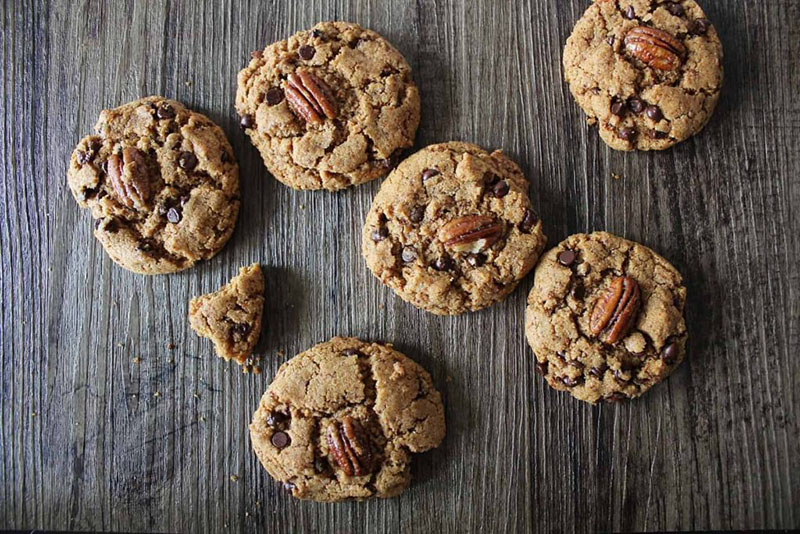 Chococlate Pecan Kamut Cookies | Crave the Good