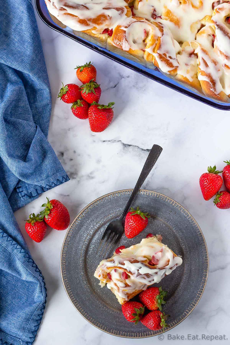 Strawberry Lemon Sweet Rolls | Bake Eat Repeat